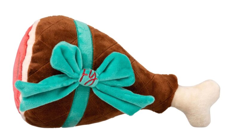 fzt1324-5_toy_holidayham_flat_03.jpg